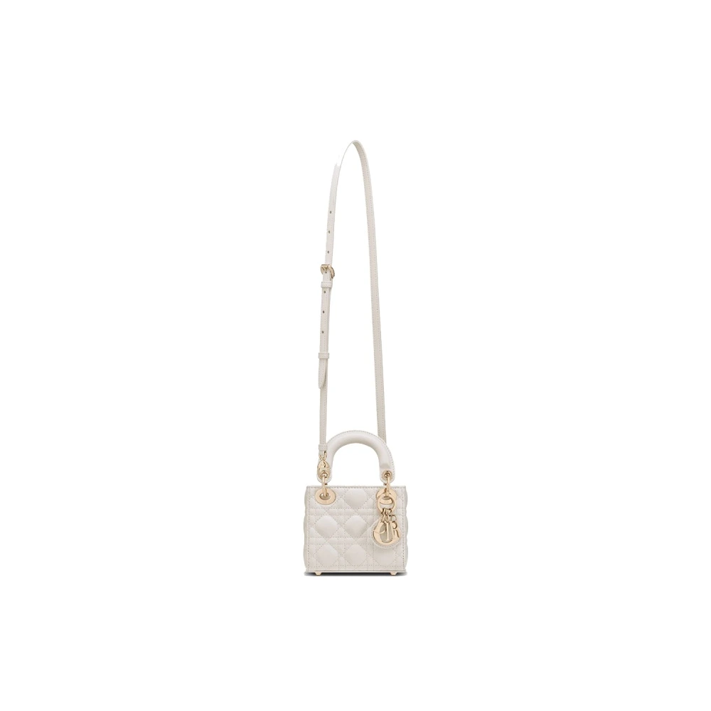 Миниатюрная сумка Lady Dior молочного цвета с узором капитоне, Упаковка: Подарочный набор (базовая упаковка + оригинальная коробка + оригинальная сумочка) | Китай.рф