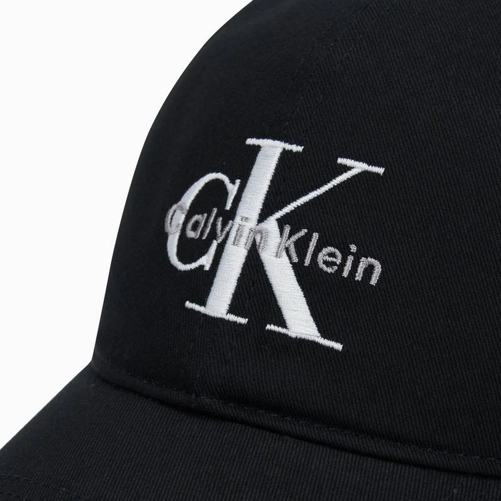 Кепка Calvin Klein Хлопковая Унисекс, Стиль: черный, Размер: F, Подарочная упаковка: Базовая упаковка-без коробки | Китай.рф