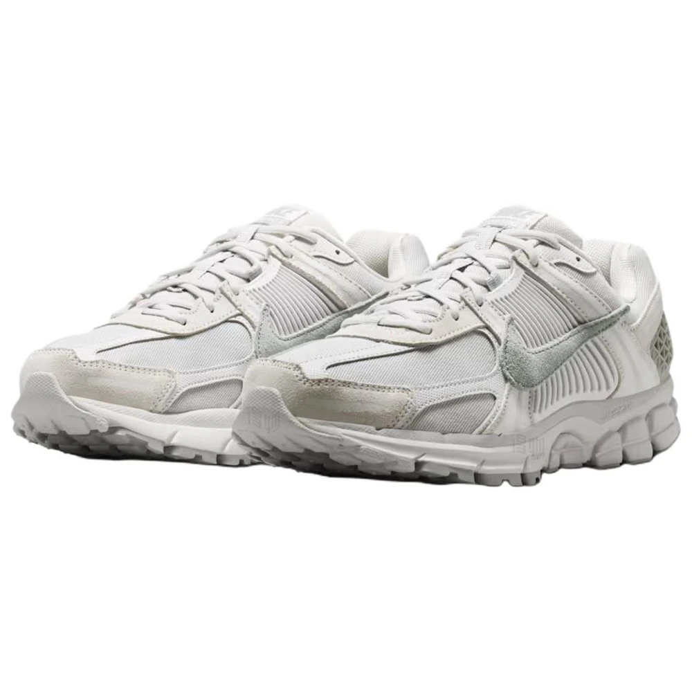 Кроссовки для бега Nike Zoom Vomero 5 SE мужские белые, Цвет: Белый, Размер: 39 | Китай.рф
