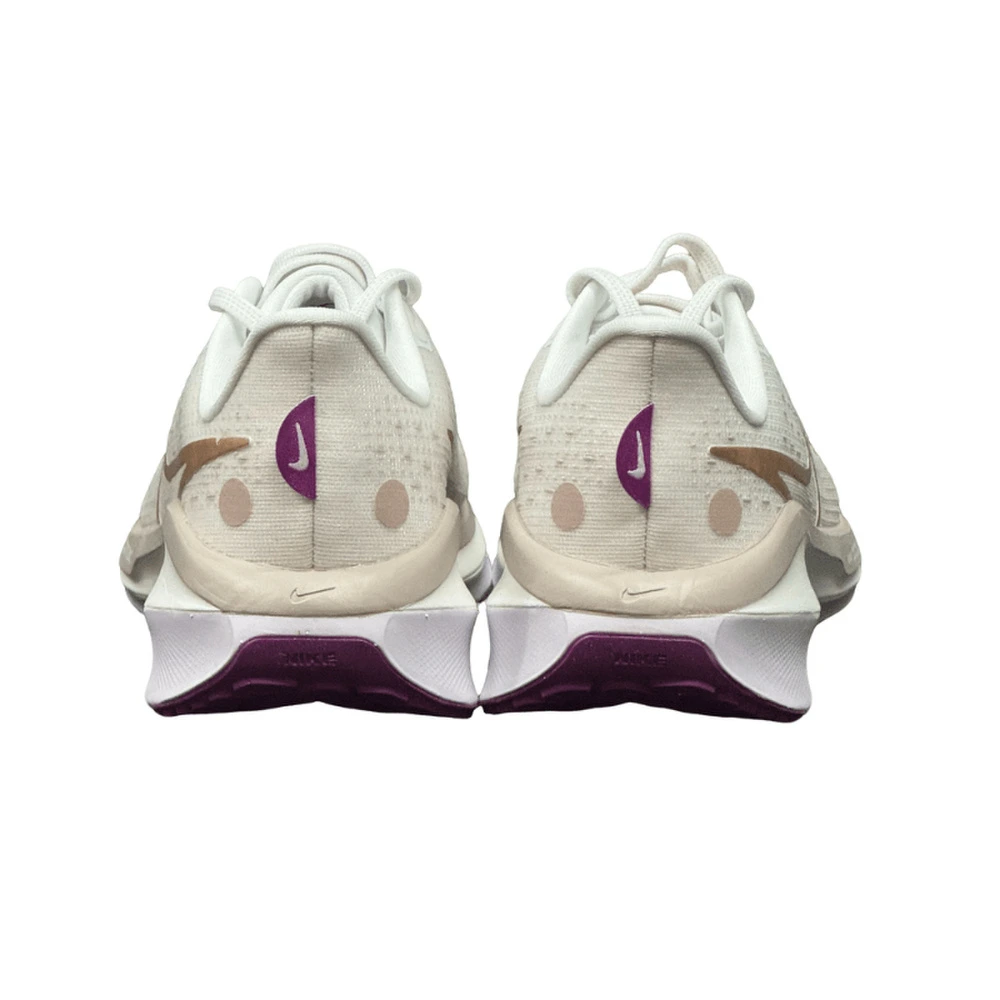 Женские кроссовки Nike Vomero 17 Platinum Violet Metallic Red Bronze, Цвет: серо-белый, Размер: 35.5 | Китай.рф