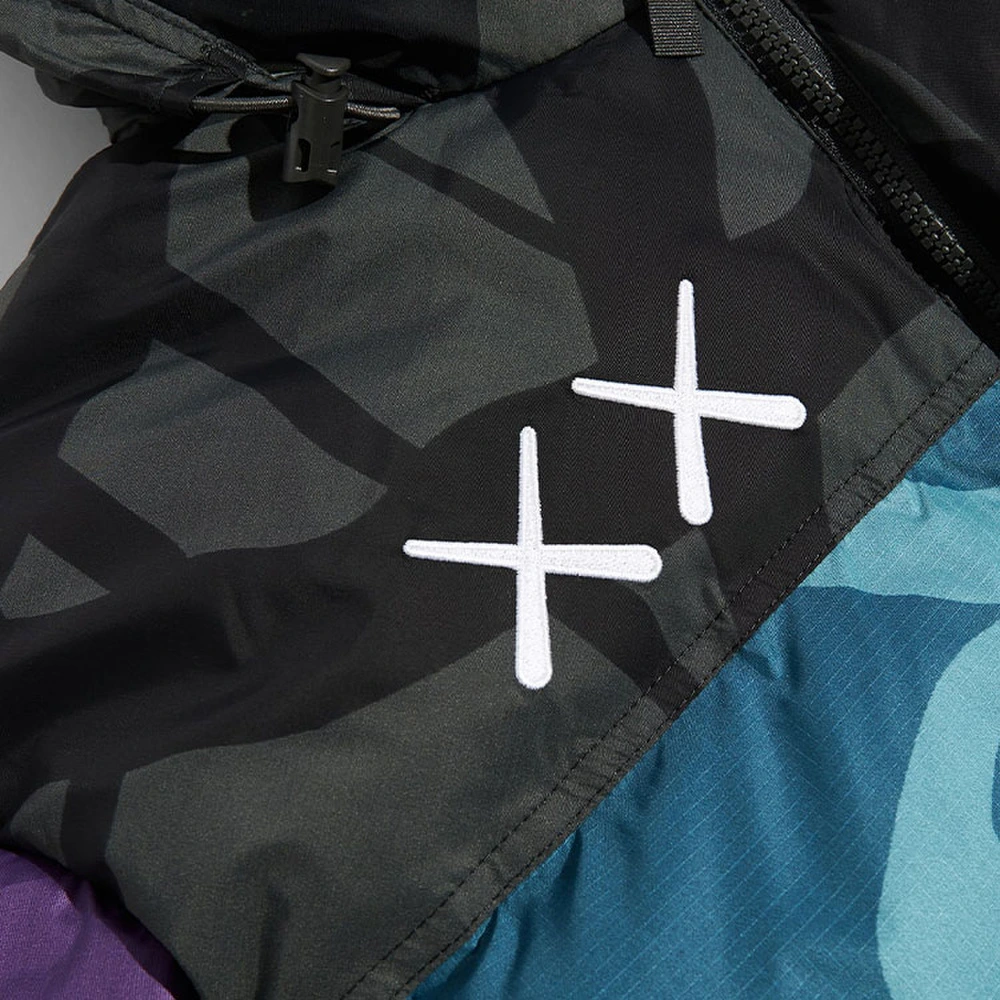 Пуховик The North Face x KAWS разноцветный унисекс, Цвет: многоцветный, Размер: XS | Китай.рф