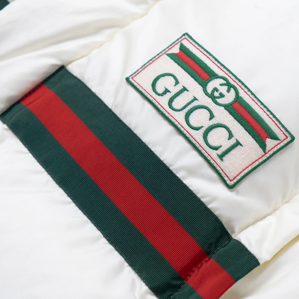 Пуховик GUCCI женский с логотипом и съемными рукавами, Цвет: Белый, Размер: 36, Набор: Обычное издание | Китай.рф