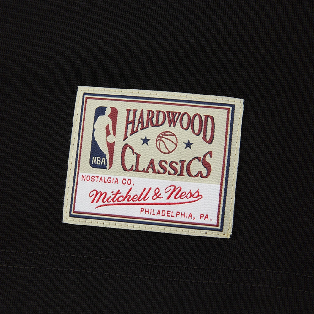 Футболка Mitchell Ness x NBA T-Shirt, Цвет: чёрный (Чикаго Буллз), Размер: L | Китай.рф