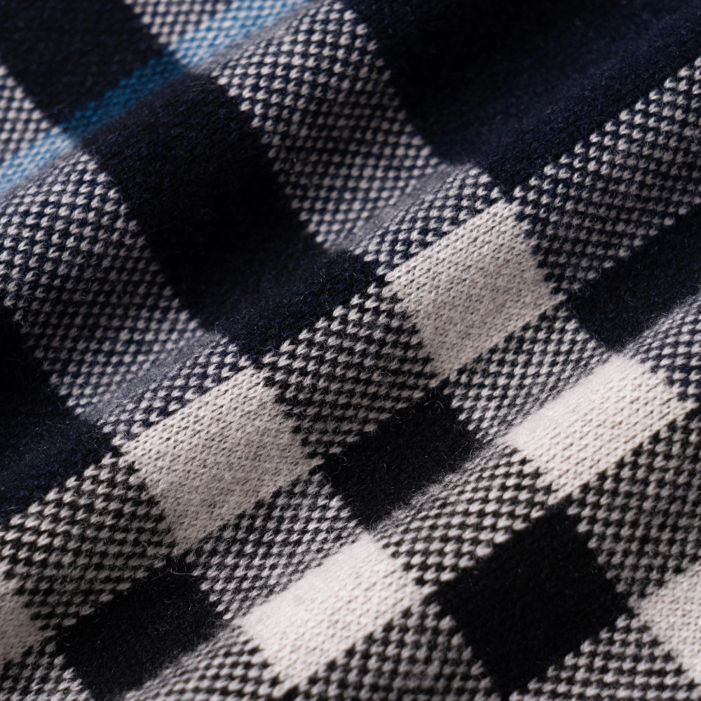 Свитер Burberry женский с V-образным вырезом темный угольно-синий, Цвет: Тёмно-угольно-синий, Размер: XXS | Китай.рф