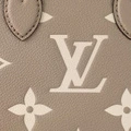 LOUIS VUITTON ONTHEGO BB: тоут/шоппер из кожи, серо-голубой/кремовый, Упаковка: Базовая комплектация (сумка + пыльник) | Китай.рф