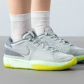 Детские баскетбольные кроссовки Nike Ja 1 Light Silver GS, Цвет: серо-зеленый, Размер: 35.5 | Китай.рф