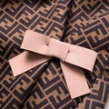 Детское платье FENDI SS22 с бантом и логотипами, коричневое, Цвет: коричневый, Размер: 3A | Китай.рф