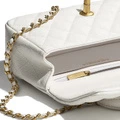 Сумка CHANEL Classic Flap CF из зерненой кожи белая, Издание: Гарантированная версия, Упаковка: Подарочная коробка (базовая комплектация + оригинальная коробка) | Китай.рф
