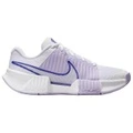 Кроссовки для тенниса Nike GP Challenge Pro HC White Hydrangeas Deep Night Amethyst Tint Women's, Цвет: белый/фиолетовый, Размер: 42 | Китай.рф