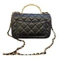 Сумка CHANEL Pearlescent Lambskin, на плечо, через плечо, чёрная, Упаковка: Базовая комплектация (сумка + пыльник) | Китай.рф