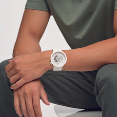 SWATCH SB03W100: Часы с прозрачным циферблатом и биокерамикой, Цвет циферблата: белый циферблат | Китай.рф
