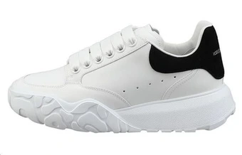 Женские кроссовки Alexander McQueen Court Trainer белые | Китай.рф