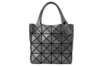 Мини-шоппер ISSEY MIYAKE Lucent Boxy с регулируемым ремнем | Китай.рф