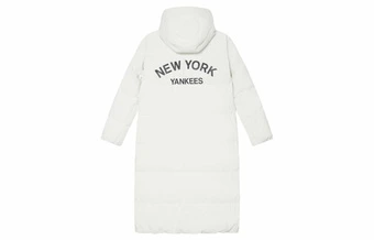 Пуховик MLB New York Yankees Basic Collection 24FW унисекс кремового цвета | Китай.рф