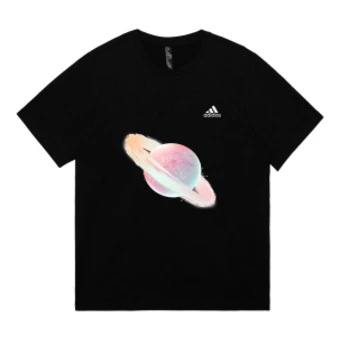 Футболка Adidas MUST HAVES с космическим принтом, унисекс | Китай.рф